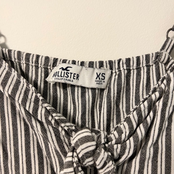 Striped Hollister tank top | Size XS | - Picture 3 of 3